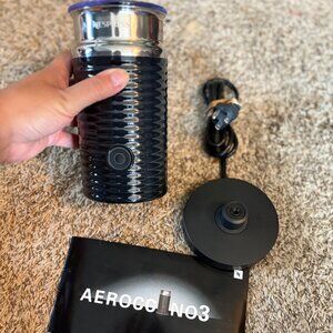 Nespresso Aeroccino 3 milk frother
